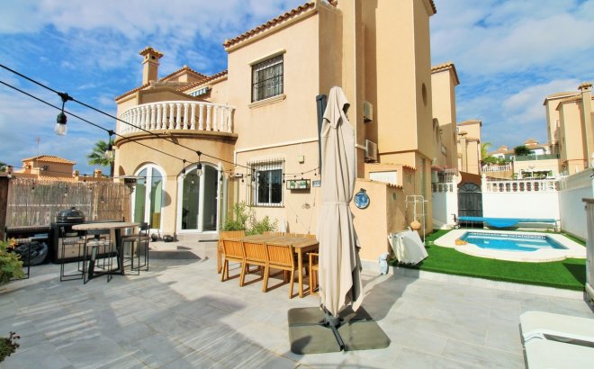 Town House - Resale - Villamartin - Costa Blanca