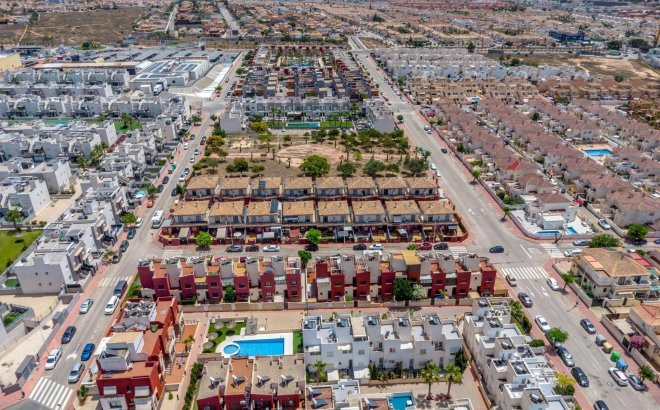 Town House - Revente - Torrevieja - Aguas Nuevas