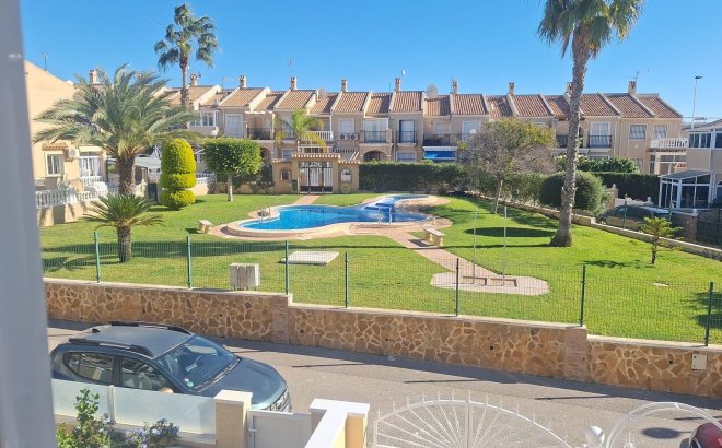 Town House - Revente - Torrevieja - Aguas Nuevas