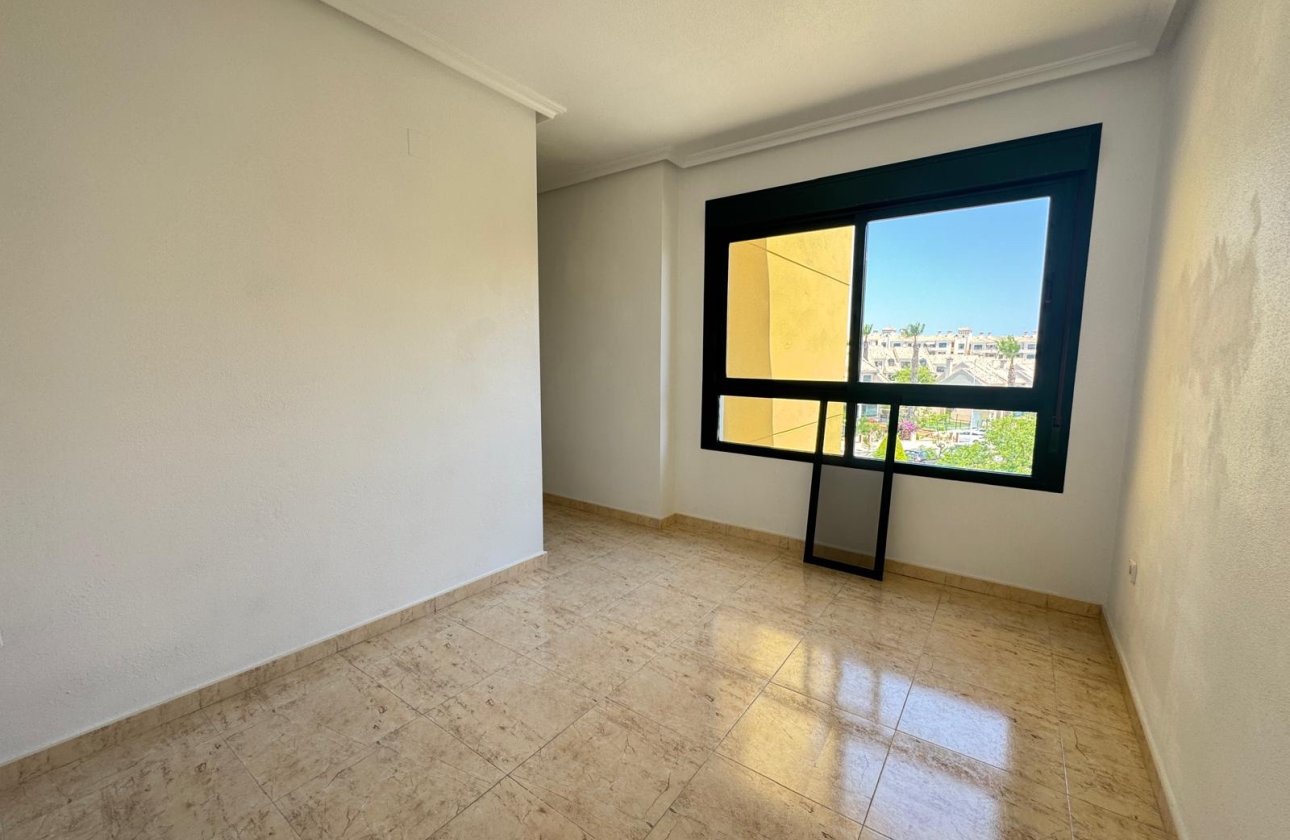 Verhuur - Appartement -
Orihuela Costa - Lomas de Campoamor