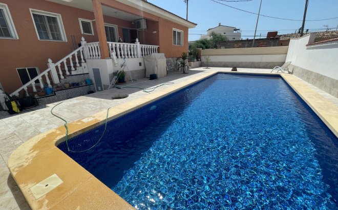 Villa - Herverkoop - Benijofar - Costa Blanca