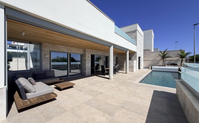 Villa - Herverkoop - Benijofar - Costa Blanca