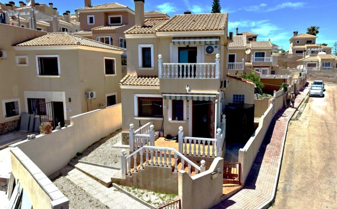 Villa - Herverkoop - Blue Lagoon -
                Costa Blanca