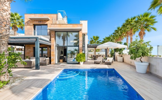 Villa - Herverkoop - Cabo Roig - Costa Blanca