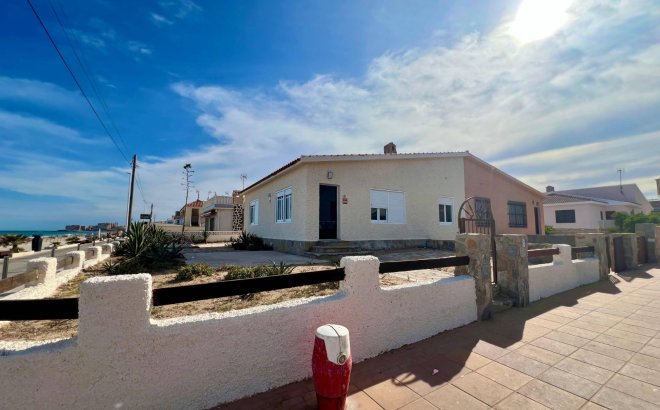 Villa - Herverkoop - La Mata - Costa Blanca