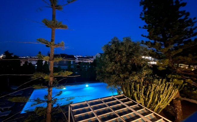 Villa - Herverkoop - Los Balcones - Costa Blanca