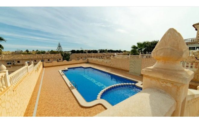 Villa - Herverkoop - Los Balcones - Costa Blanca