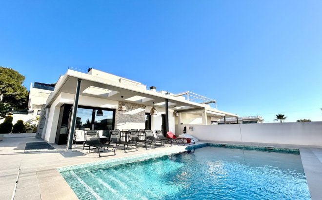 Villa - Herverkoop - Los Balcones - Costa Blanca