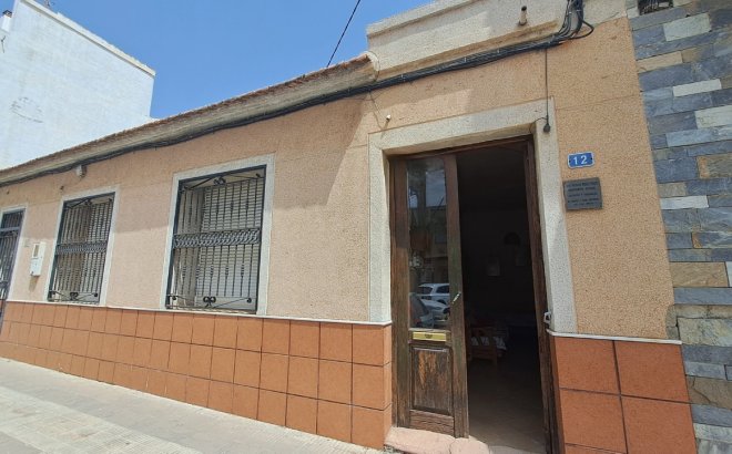 Villa - Herverkoop - Los Montesinos - Costa Blanca