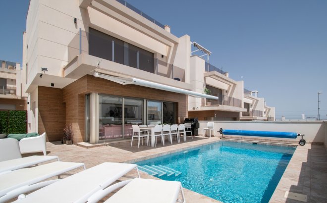 Villa - Herverkoop - Orihuela Costa - Costa Blanca