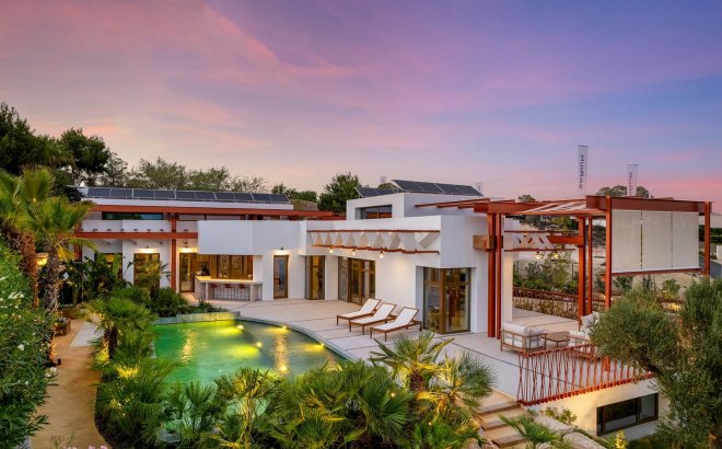 Villa - Herverkoop - Orihuela Costa - Costa Blanca