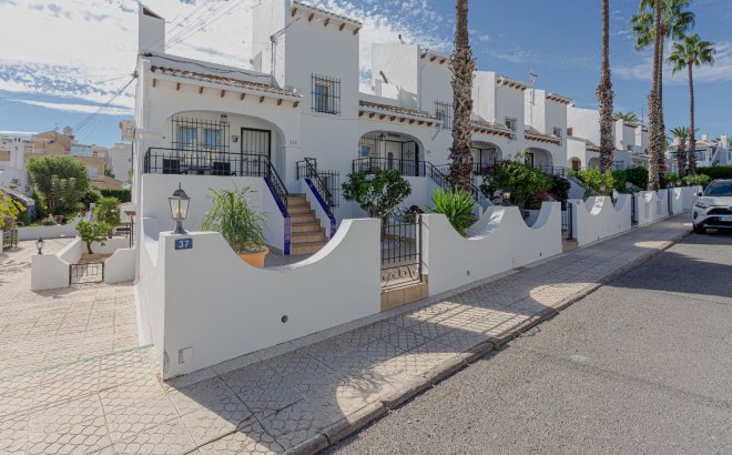 Villa - Herverkoop - Orihuela Costa - Costa Blanca