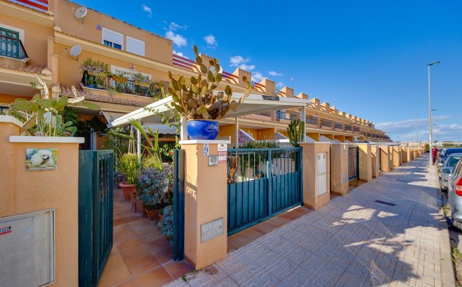 Villa - Herverkoop - Orihuela Costa - Costa Blanca