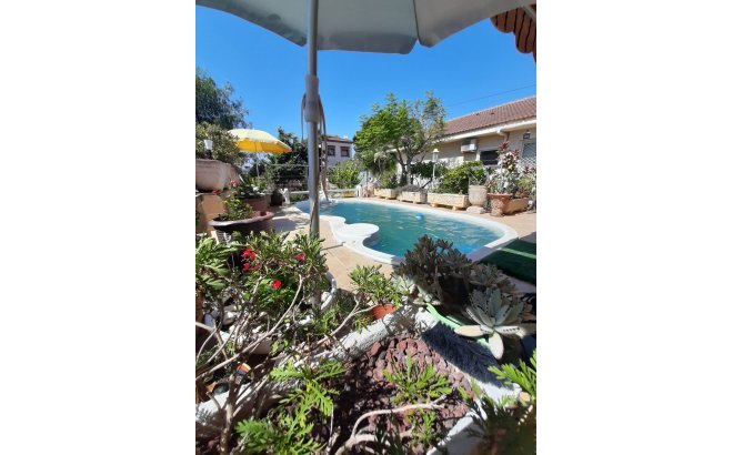 Villa - Herverkoop - Orihuela Costa - Costa Blanca