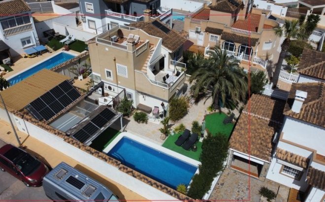 Villa - Herverkoop - Orihuela Costa -
                Costa Blanca