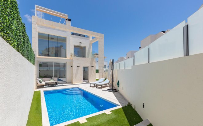 Villa - Herverkoop - Orihuela Costa - Lomas de Cabo Roig