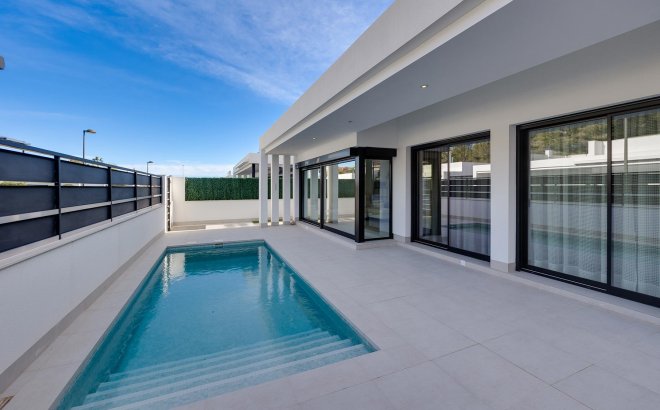 Villa - Herverkoop - Pinar de Campoverde - Inland