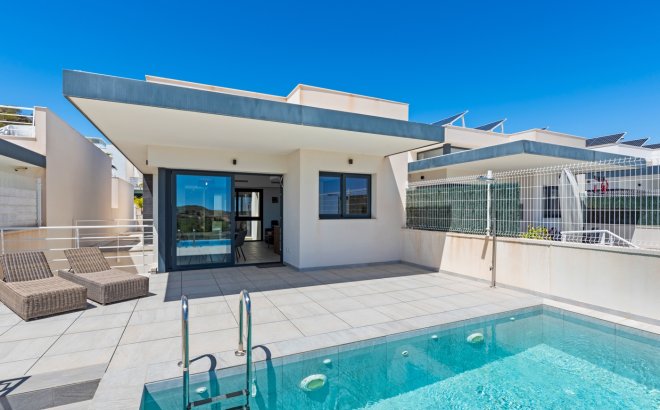 Villa - Herverkoop - San Miguel de Salinas - Inland