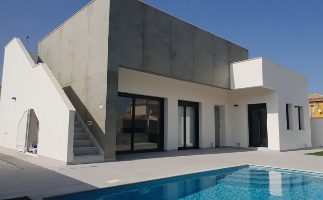 Villa - Nouvelle Construction - Pilar de la Horadada - Pinar de Campoverde