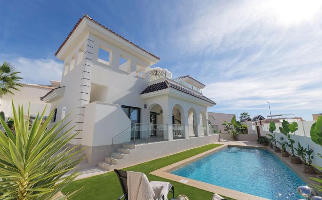 Villa - Nouvelle Construction - Rojales -
                Ciudad Quesada