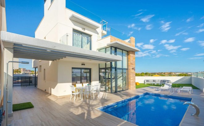 Villa - Resale - Cabo Roig - Costa Blanca