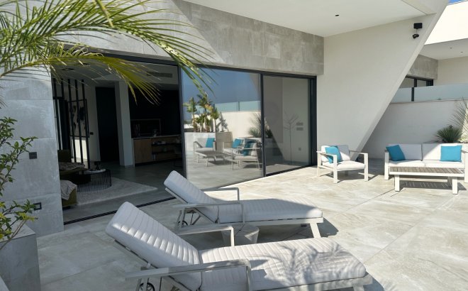 Villa - Resale - Ciudad Quesada - Costa Blanca