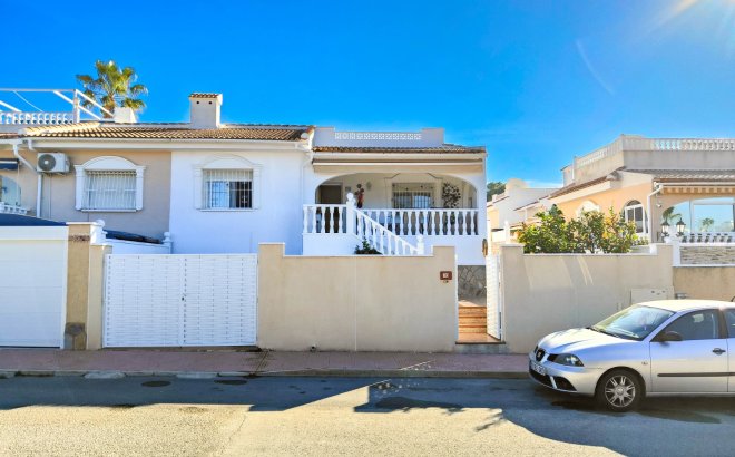 Villa - Resale - Ciudad Quesada - Costa Blanca