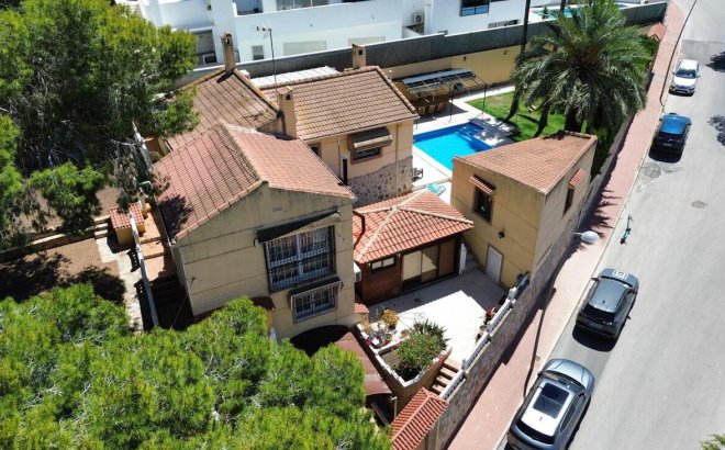 Villa - Resale - Los Balcones - Costa Blanca