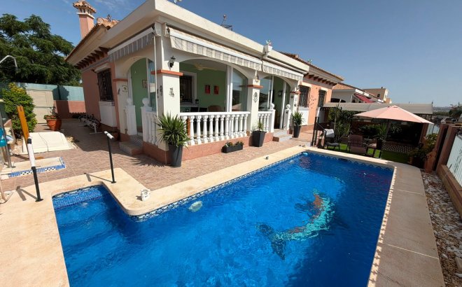 Villa - Resale - Los Montesinos -
                Costa Blanca