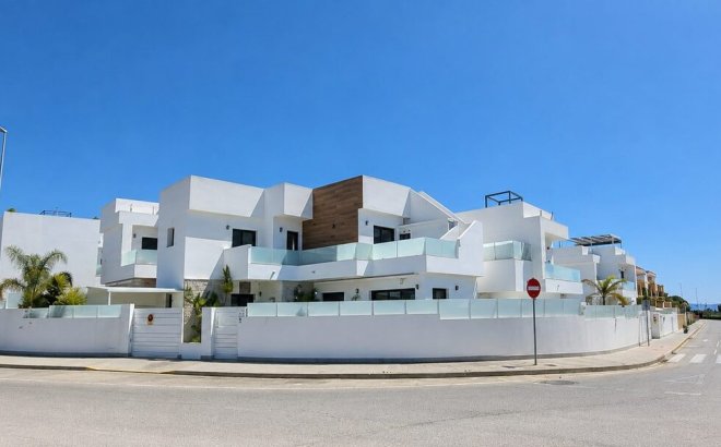 Villa - Resale - Los Montesinos -
                Costa Blanca