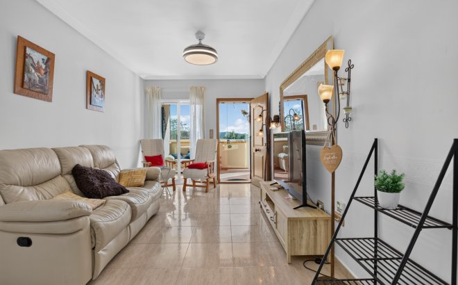 Villa - Resale - Orihuela Costa -
                Costa Blanca