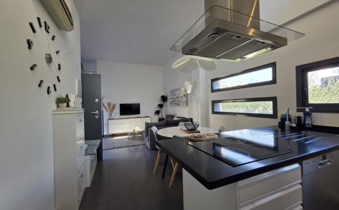 Villa - Resale - Orihuela Costa - Villamartín