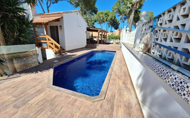 Villa - Resale - Pilar de la Horadada - Pinar de Campoverde