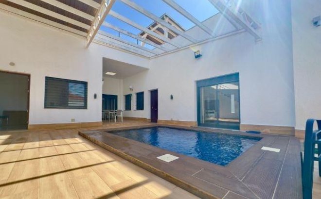 Villa - Resale - Pilar de la Horadada - Torre De La Horadada