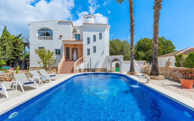 Villa - Resale - Pinar de Campoverde -
                Costa Blanca
