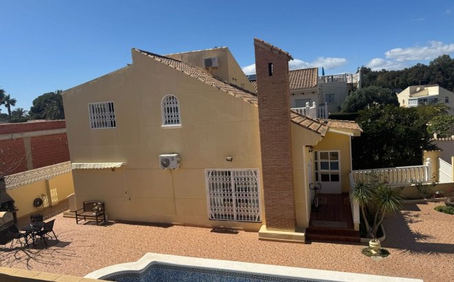 Villa - Resale -
            Playa Flamenca - 81933