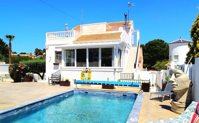 Villa - Resale - San Miguel / Vistabella Golf -
                Inland