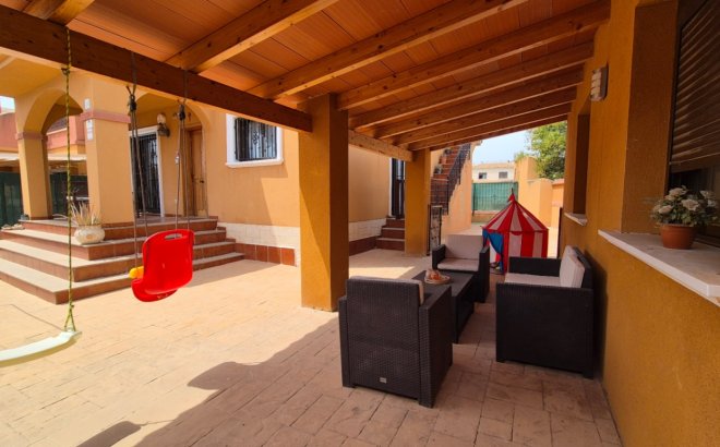 Villa - Resale -
            Torrevieja - 69471