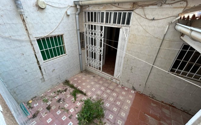 Villa - Resale - Torrevieja - Costa Blanca