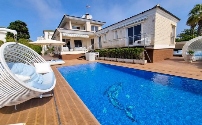 Villa - Resale - Torrevieja - Costa Blanca
