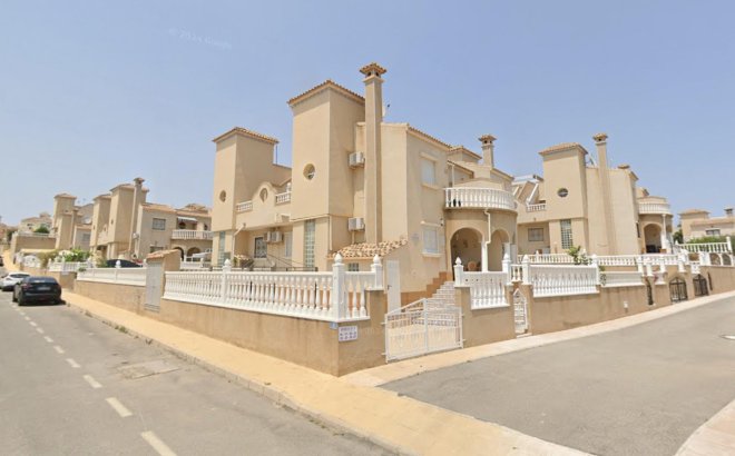 Villa - Resale - Villamartin - Costa Blanca