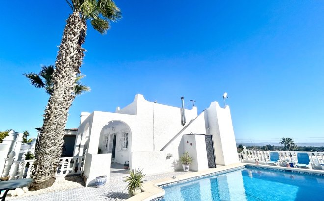 Villa - Resale - Villamartin - Costa Blanca