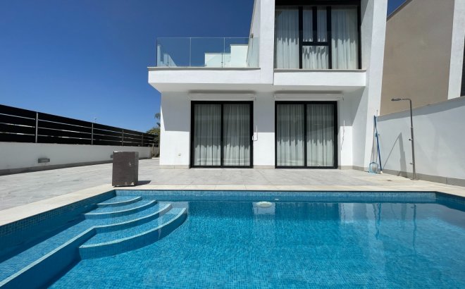 Villa - Revente - Benijofar -
                Costa Blanca