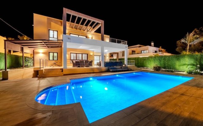 Villa - Revente - Cabo Roig - Costa Blanca