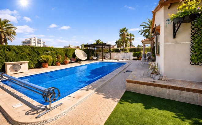 Villa - Revente - Cabo Roig - Costa Blanca
