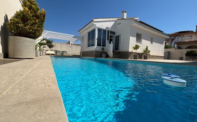 Villa - Revente - Ciudad Quesada -
                Costa Blanca