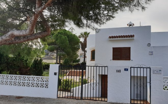 Villa - Revente - La Zenia - Costa Blanca