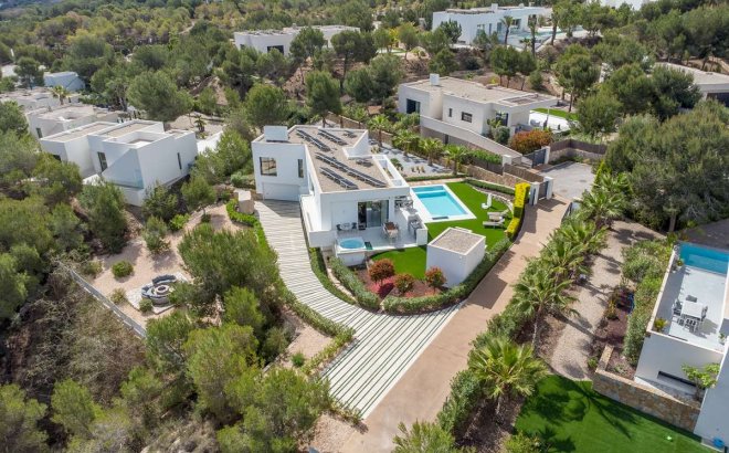 Villa - Revente - Las Colinas Golf - Costa Blanca