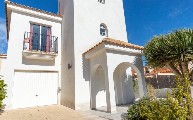 Villa - Revente - Los Balcones - Costa Blanca