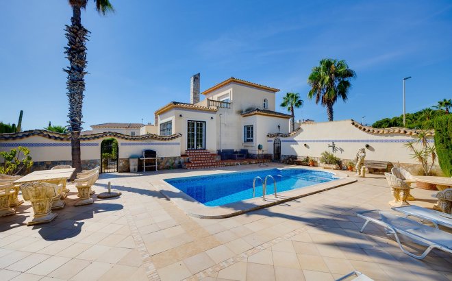 Villa - Revente - Orihuela Costa - Costa Blanca